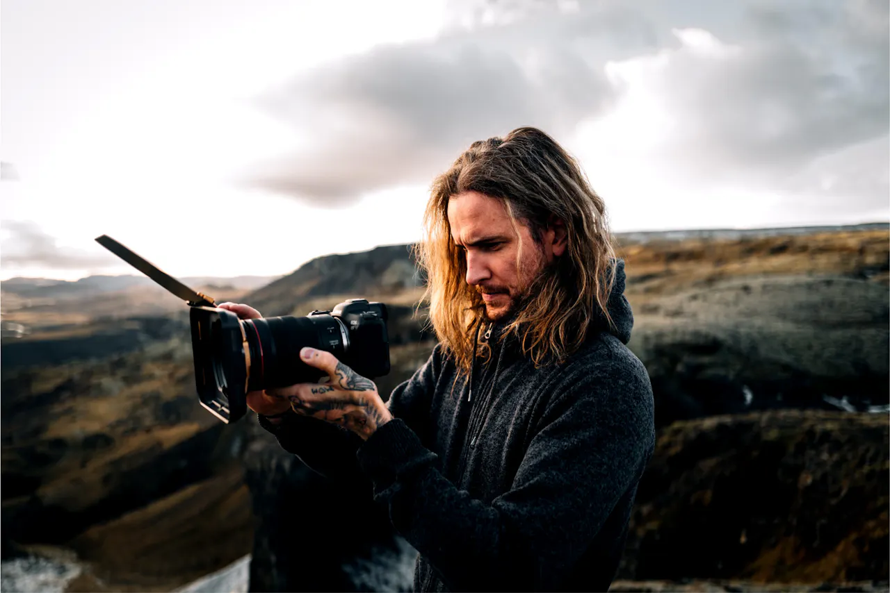 Powerful Digital Assets & Tools for Video Creators | Artlist
